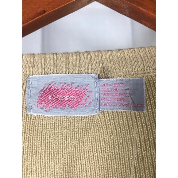 Vintage JC Penny’s Sweater With Embroidered Raccoon & Mouse Design Beige V-Neck - Picture 7 of 14